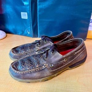 Twisted X Tan Tooled Flower Driving Moc